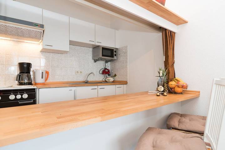 Ganze Wohnung, Gemütliches Ferienappartement mit Sauna und beheiztem Innen-Pool in Westerland in Westerland, Sylt (Gemeinde)