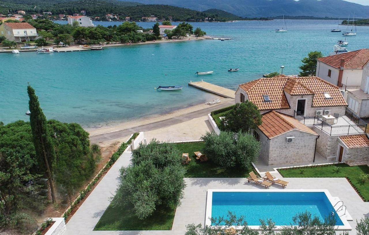 Holiday Home Lovište in Dubrovnik-Neretva