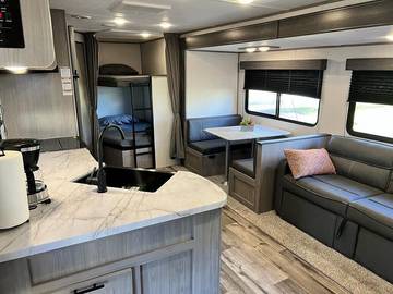 Camping for 4 Guests in Orange County (FL), Picture 1