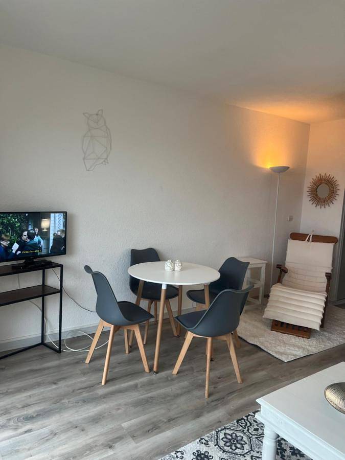 Gîte pour 3 personnes, avec terrasse et piscine, animaux acceptés à La Turbie - 4
