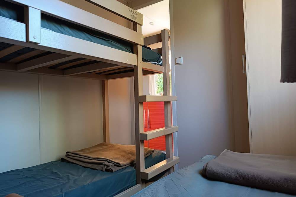 6 Personnes in Trogues, Parc naturel régional Loire-Anjou-Touraine