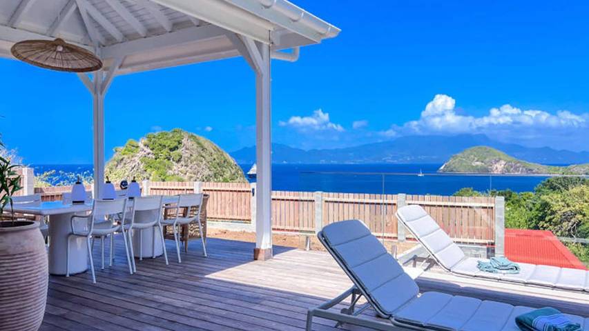 Gîte pour 8 personnes, avec jardin dans Les Saintes (Guadeloupe) - 2