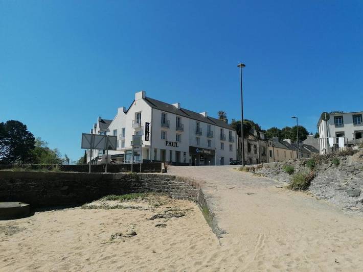 Hôtel pour 2 personnes, avec terrasse et vue, animaux acceptés à Brest - 2