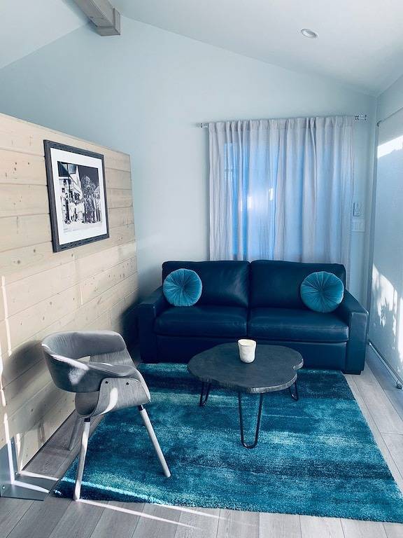 Ferienwohnung für 2 Personen, mit Whirlpool und Terrasse in Los Angeles