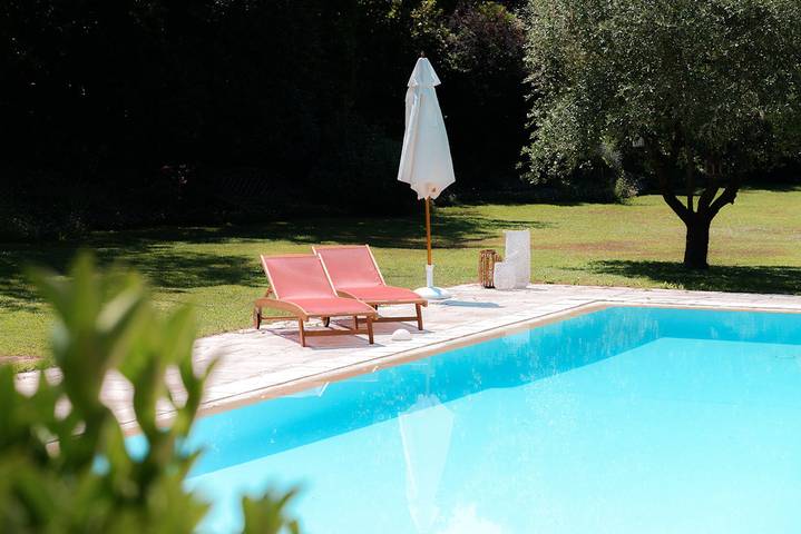 Chambre d’hôte pour 2 personnes, avec jardin ainsi que piscine et jacuzzi dans les Alpes maritimes - 2