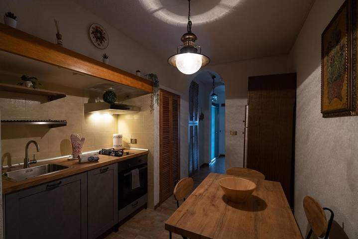 Gîte pour 5 personnes, avec vue et terrasse, animaux acceptés à Alassio - 3