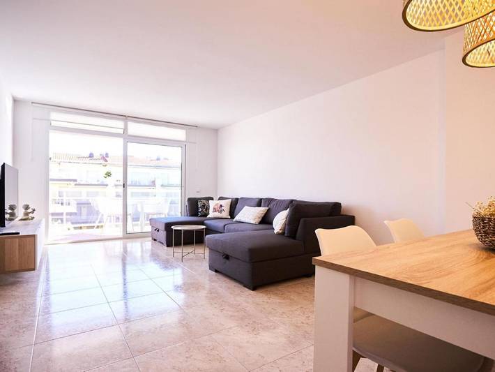 Apartamento de vacaciones para 6 personas, con piscina y terraza - 1