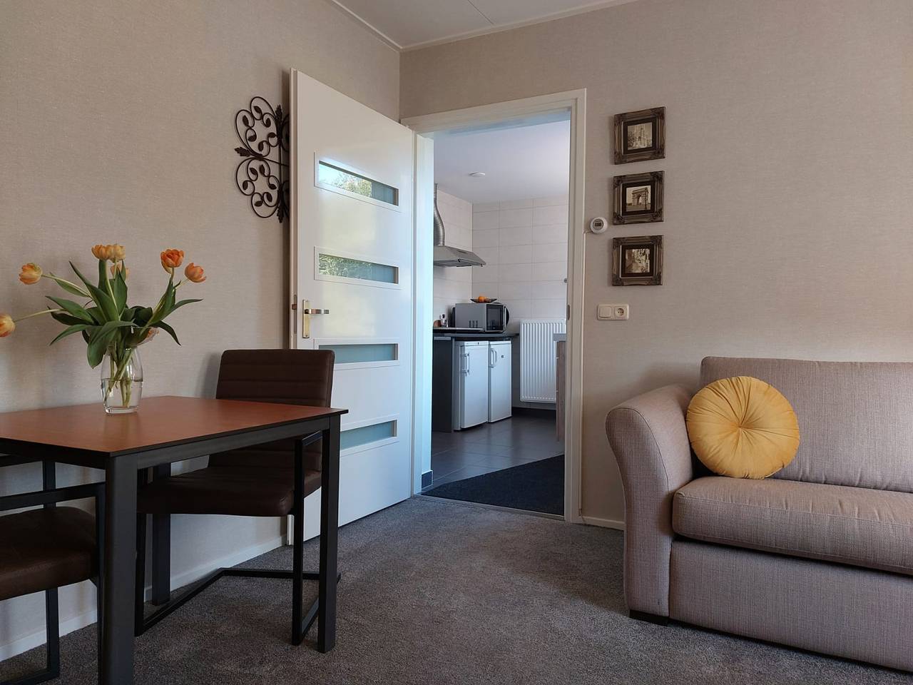 Ganze Wohnung, Komfortable 2-Personen-Wohnung mit kostenlosem Wifi in Surhuisterveen, Friesland in Friesland