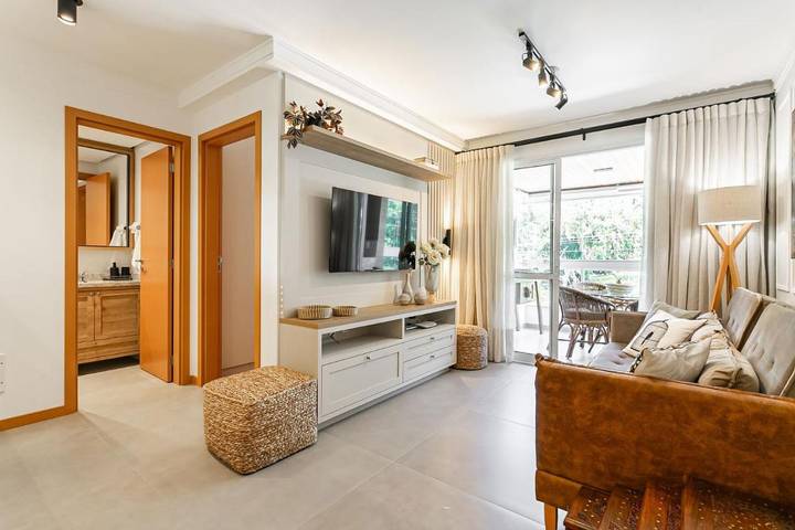 Casas e apartamentos de temporada para 3 pessoas, com jardim em Itacorubi