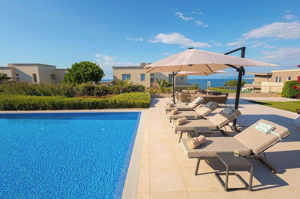 Charming 3-bedroom Villa Istria Residence with Wifi, fitness room at Crveni Vrh in Umag, Umag und Umgebung
