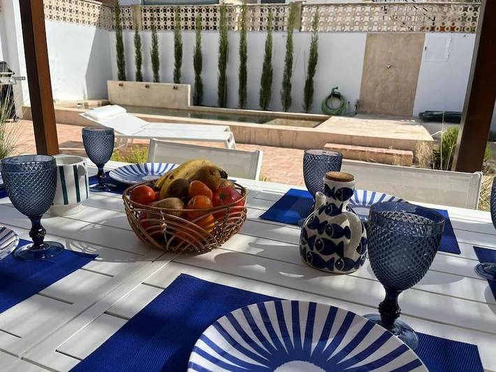 Chalet para 10 personas, con vistas además de balcón y piscina - 1