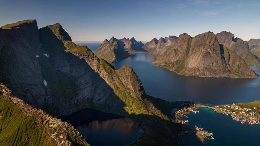 Location de vacances pour 5 personnes, avec jardin et vue à Leknes - 2