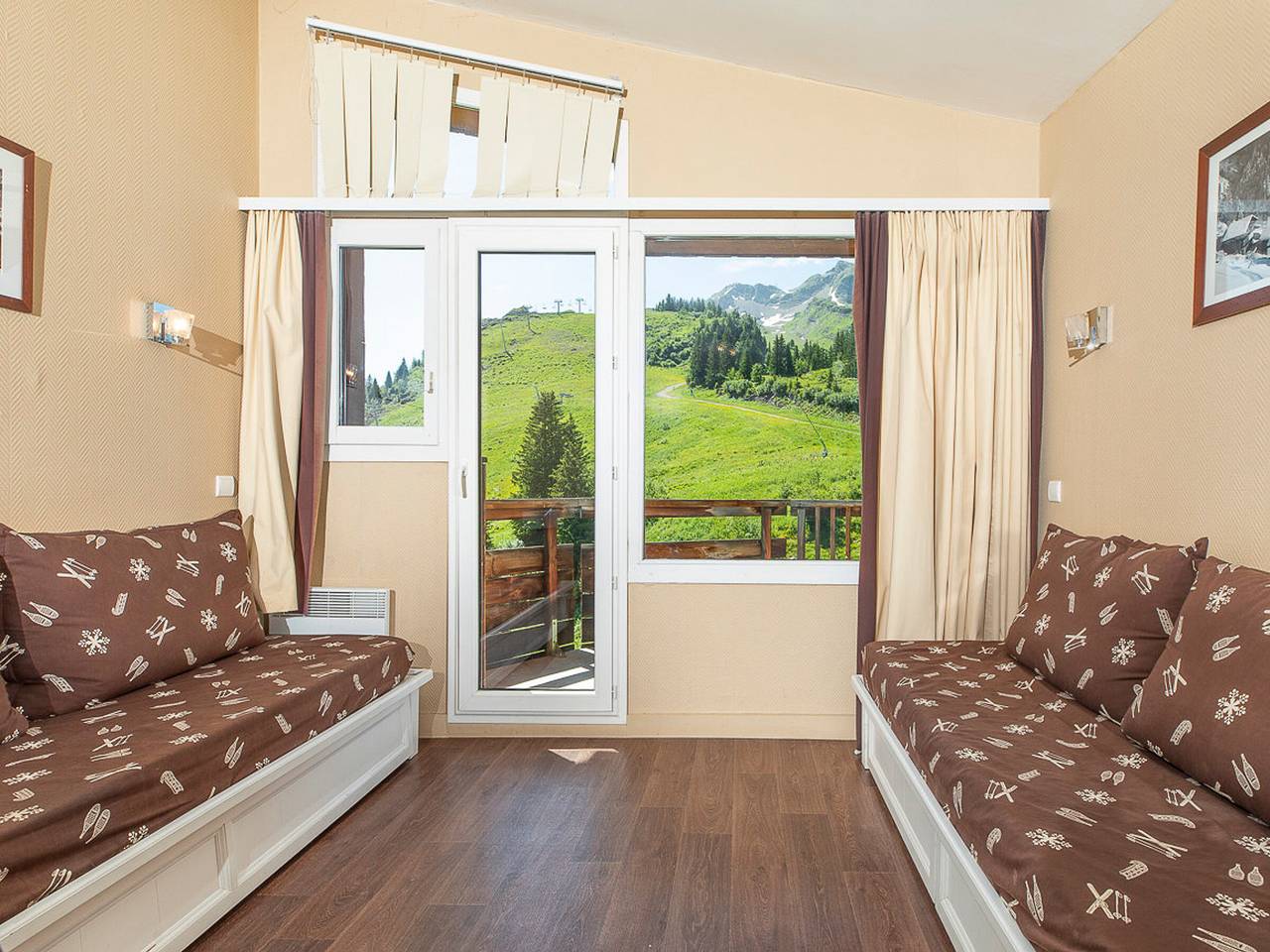 Appartement entier, Appartement ski aux pieds pour 6 à Avoriaz avec balcon et Wifi in Morzine, Les Portes du Soleil