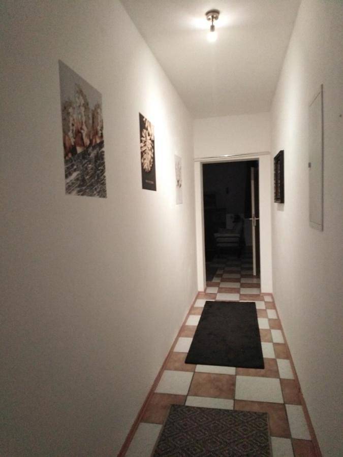 Ganze Wohnung, One-Bedroom Apartment in Saarlouis, Mosel-Saar