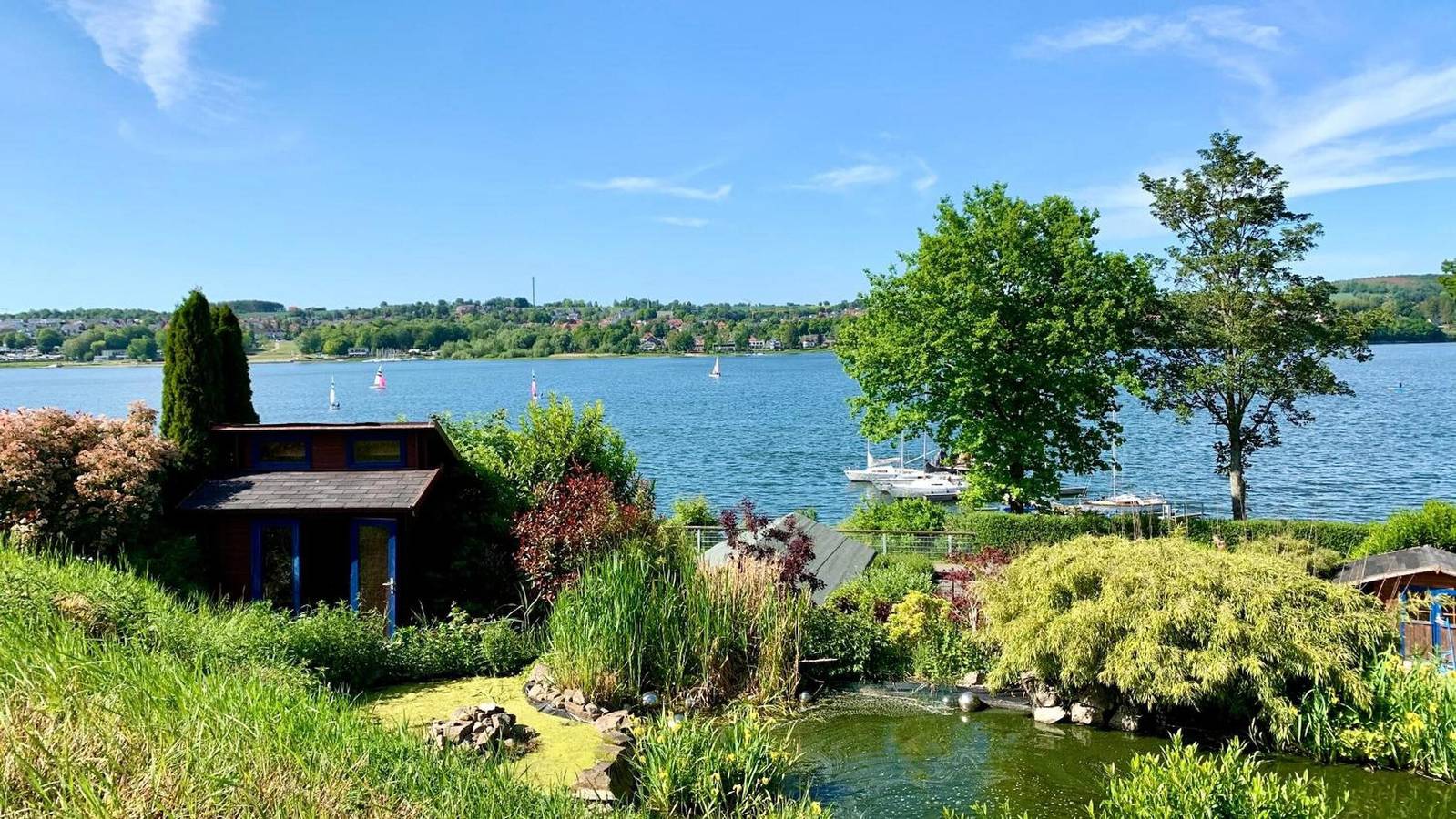 Entire apartment, Lake House on the Shores of Möhnesee in Körbecke, Möhnesee
