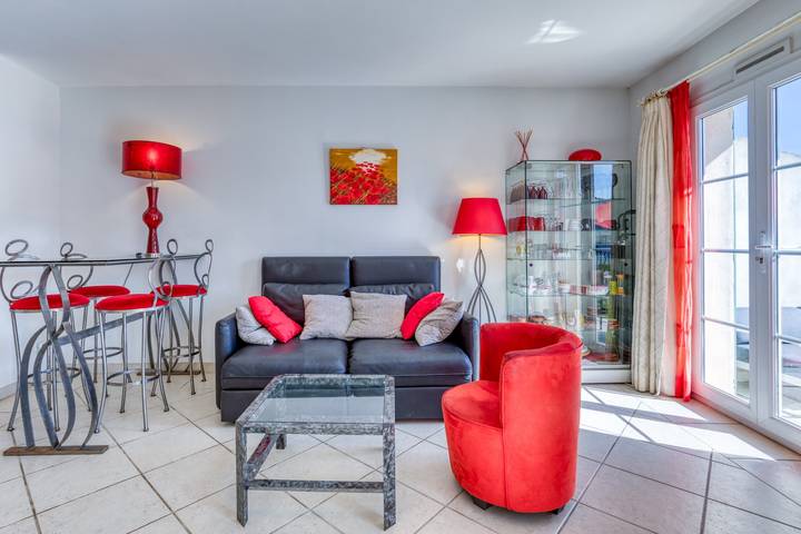 'Petite Maison Aigues Mortes' con vista mare, piscina in comune e Wi-Fi in Aigues-Mortes, Côte d'Améthyste