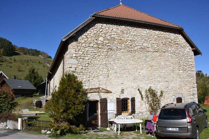 Gîte pour 4 personnes, avec jardin à Gresse-en-Vercors - 2