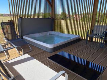 Chalet pour 4 personnes, avec jacuzzi et jardin dans Haute-Saône