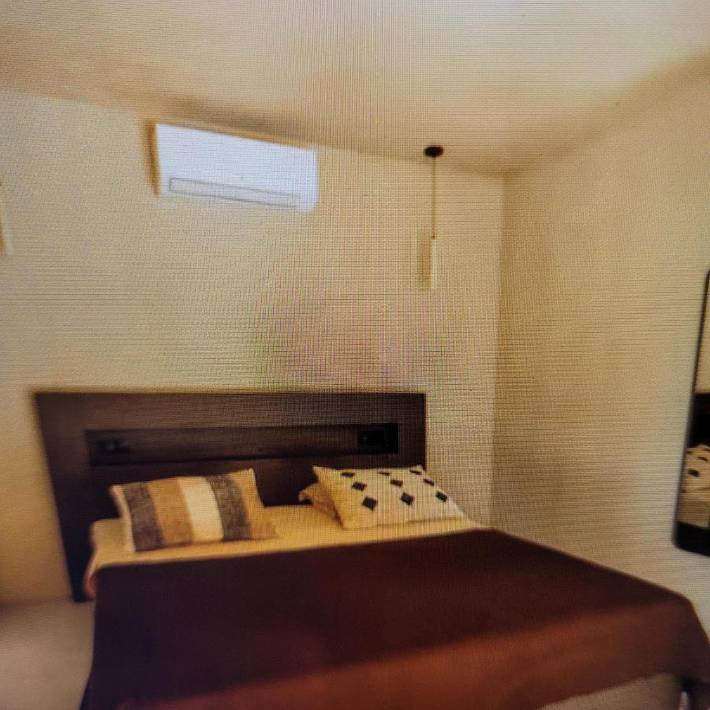 Gîte pour 12 personnes, avec vue ainsi que jardin et piscine, animaux acceptés dans Plage du Débarquement (La Croix-Valmer) - 2
