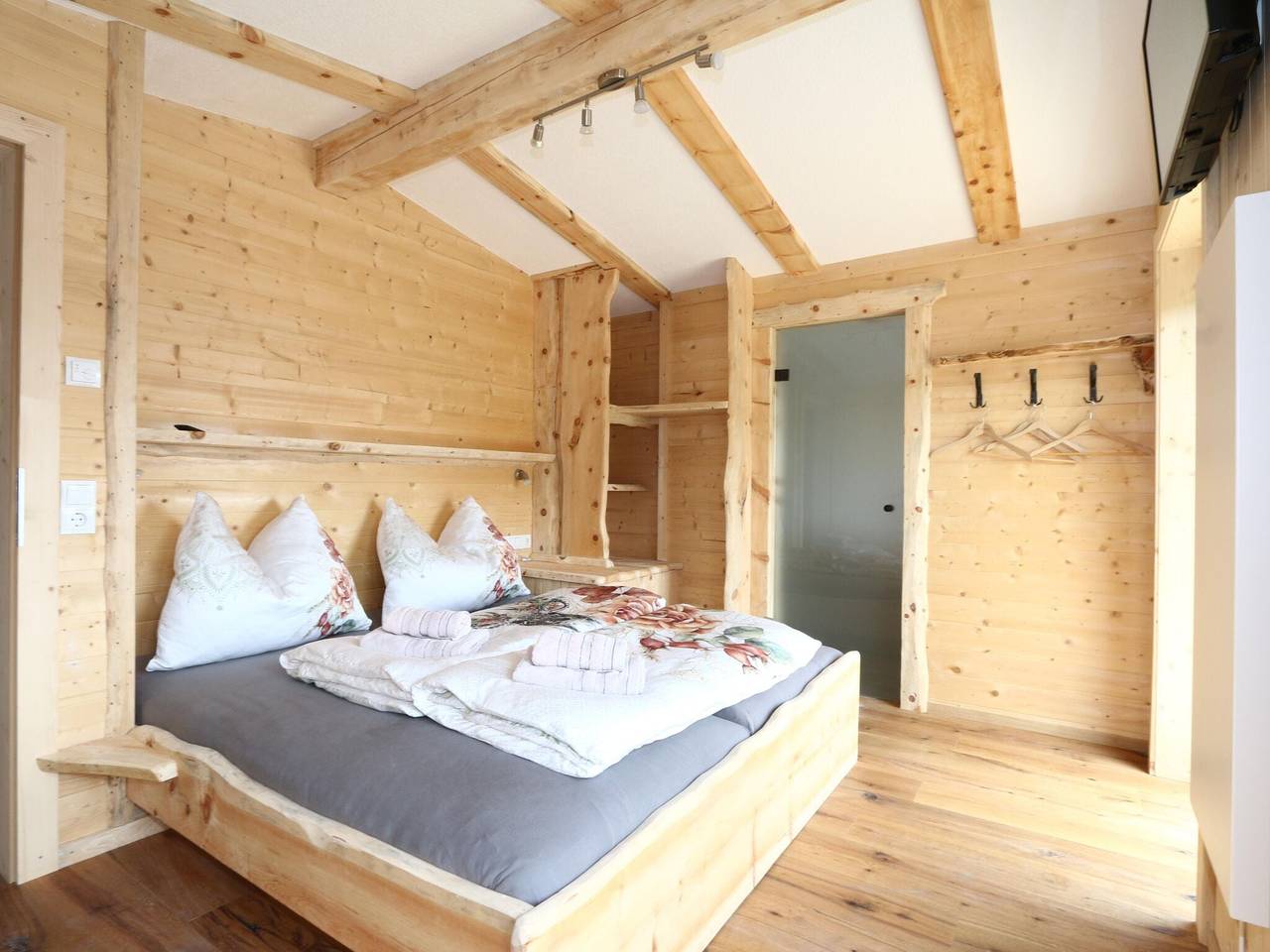 Chalet in Zillertal bij Skipistes in Tux Alps, Zellberg