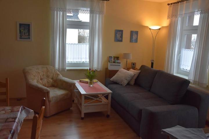 Ferienwohnung für 3 Personen, mit Sauna und Terrasse sowie Garten in Annaberg-Buchholz