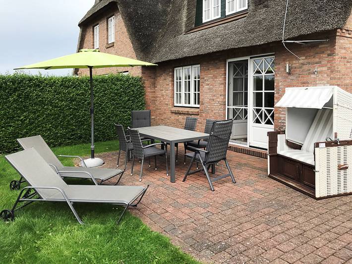 Ferienhaus für 6 Personen, mit Terrasse und Garten sowie Sauna in Alkersum - 2