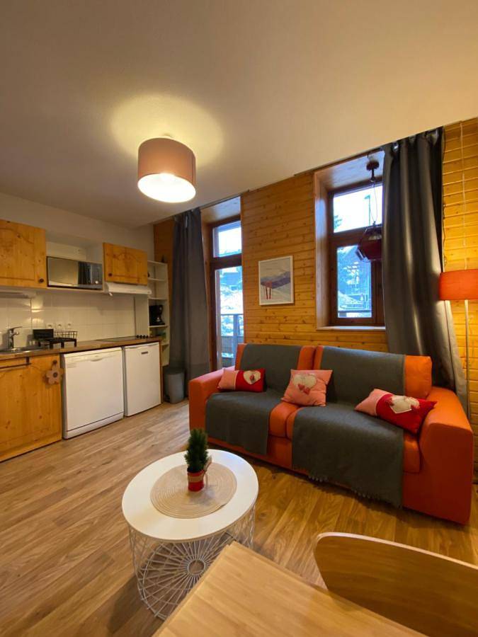 Gîte pour 4 personnes, avec balcon dans Office de Tourisme de Chamrousse