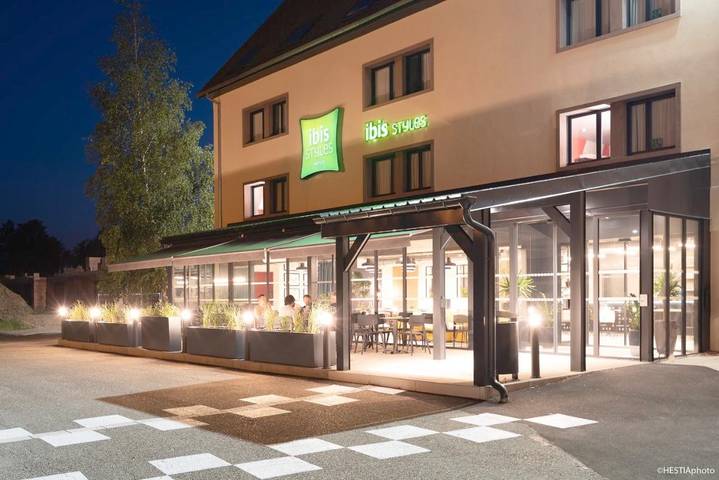 Hôtel pour 2 personnes, avec terrasse, animaux acceptés à Blotzheim - 4