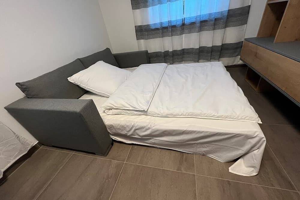 Ganze Wohnung, Ferienwohnung Villa Bachfischer mit Blick ins Grüne in Sinzing, Ostbayern