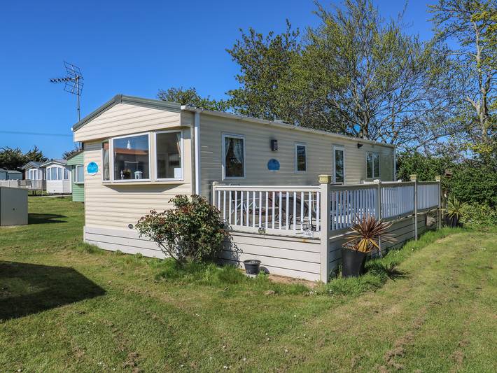 Glamping for 4 people, with garden in Essex