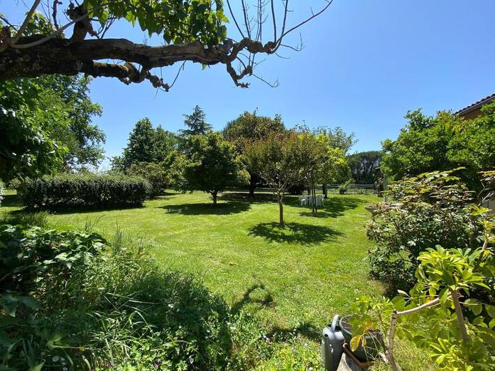 Location de vacances pour 7 personnes, avec terrasse et jardin à Castelsarrasin - 2