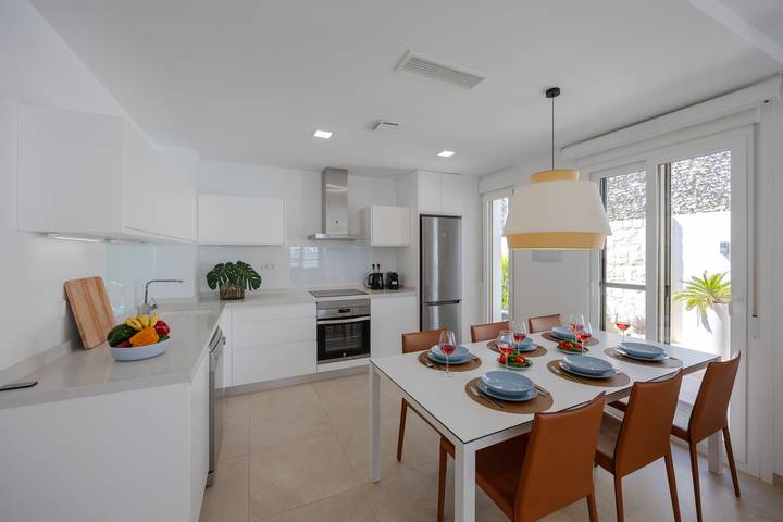 Casa rural para 6 personas, con Terraza y Jardín en Jacarilla - 2