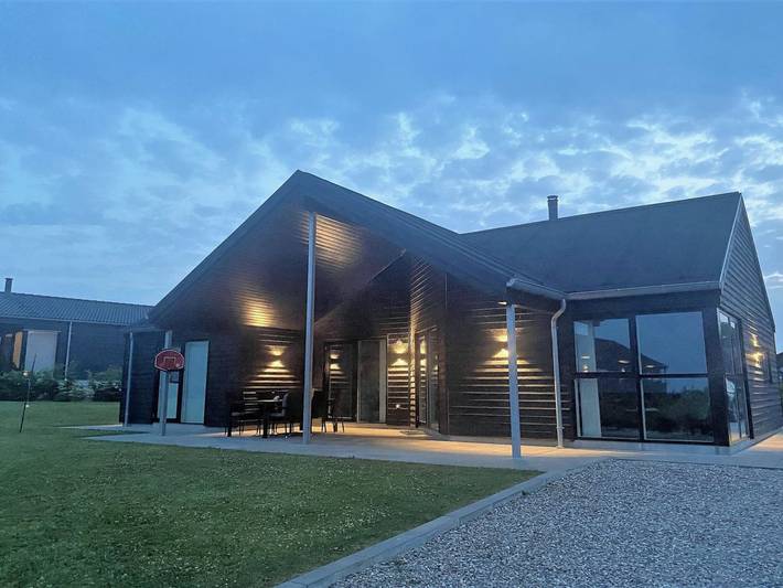 Ferienhaus mit Meerblick für 10 Personen, mit Sauna und Terrasse sowie Whirlpool in Kelstrup Strand - 3