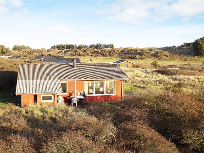 Ferienhaus für 12 Personen, mit Whirlpool und Terrasse sowie Sauna in lønstrup