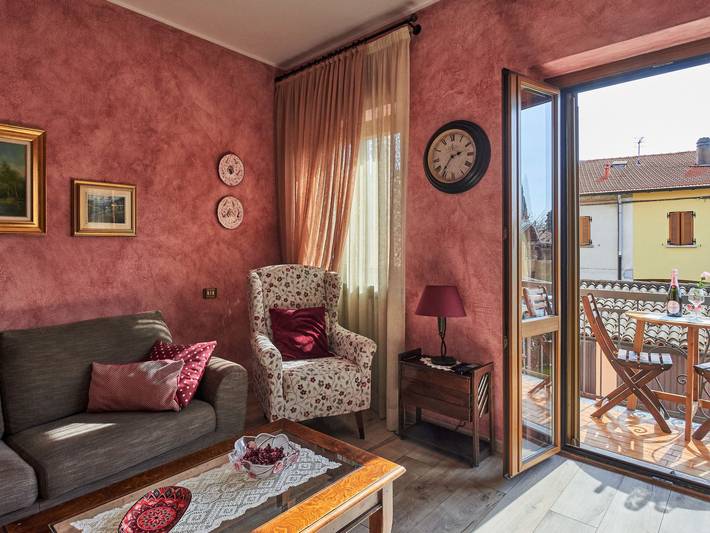 Ganze Wohnung, Il Castello in Morosolo, Casciago