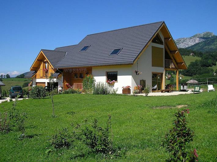 Gîte pour 4 personnes, avec Terrasse ainsi que Jardin et Vue