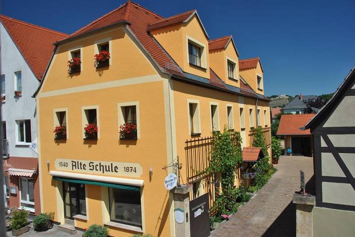 BnB für 2 Personen, mit Garten in Radebeul
