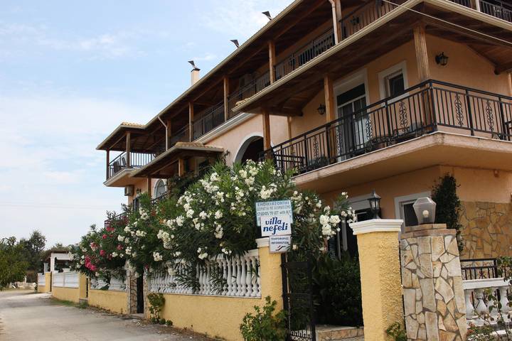 Διαμέρισμα διακοπών για 4 άτομα, με μπαλκόνι και κήπο