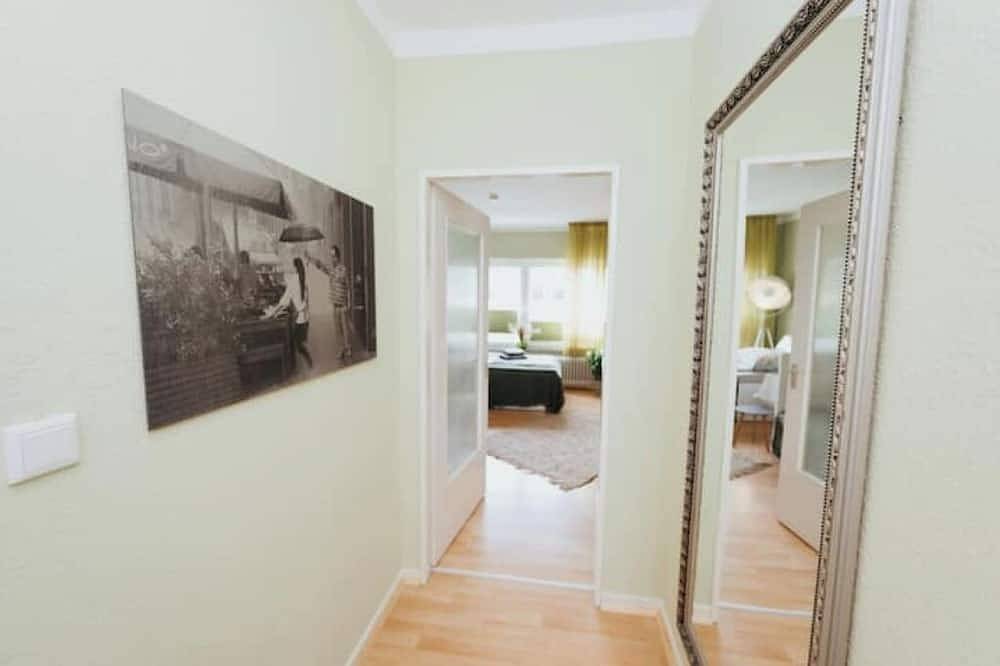 Ganze Wohnung, Zentrales Studio, 7 Min. z. Hauptbahnhof, 2 Pers. in Borgfelde, Hamburg
