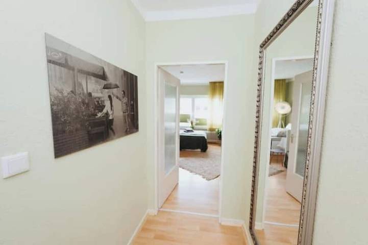 Ganze Wohnung, Zentrales Studio, 7 Min. z. Hauptbahnhof, 2 Pers. in Borgfelde, Hamburg