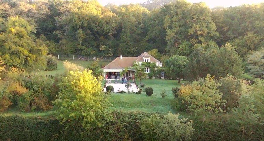 La maison sur la colline - Chambre 1 in Lamorlaye, Oise