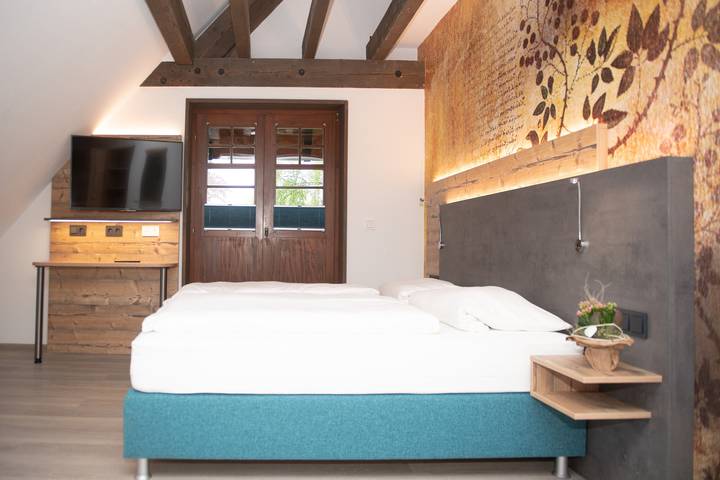 Hôtel pour 2 personnes, avec balcon et jardin, adapté aux familles à Bonndorf im Schwarzwald - 2