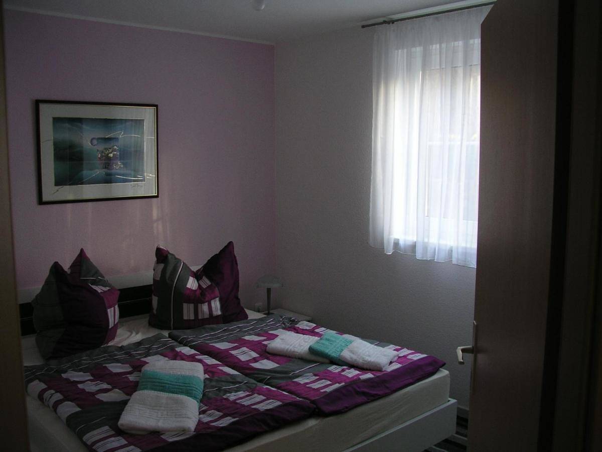 Ganze Wohnung, Apartment with Terrace in Treptow - Köpenick, Berlin