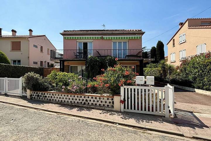 Appartement de vacances pour 8 personnes, avec balcon