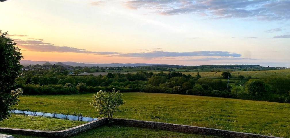 Le Domaine in Autun, Autun und Umgebung