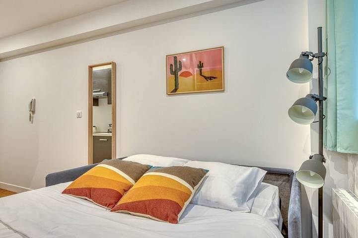 Ganze Wohnung, La Dune - portes de Lyon - Wifi inclus in Sainte-Foy-lès-Lyon, Lyon und Umgebung