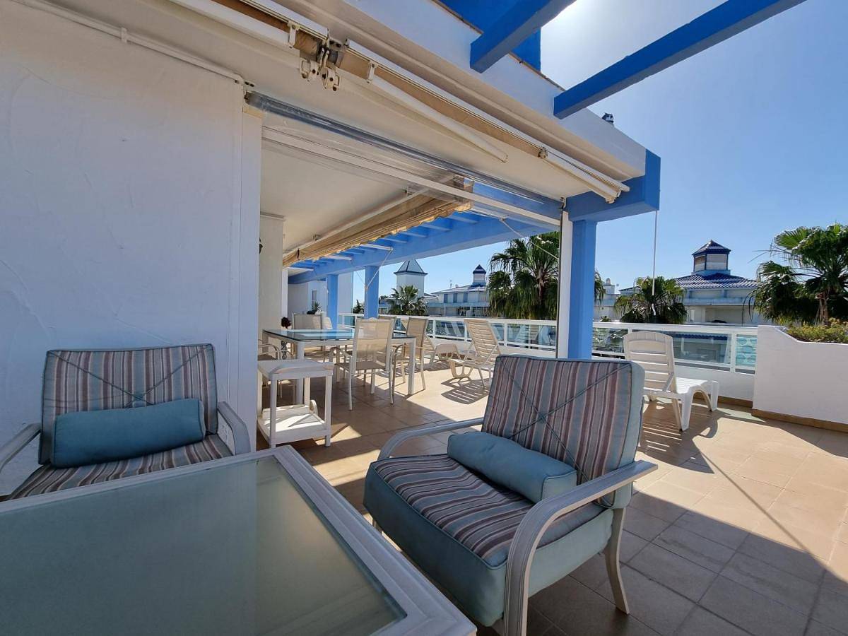 Appartement entier, Three-Bedroom Apartment in Costa Ballena, Rota