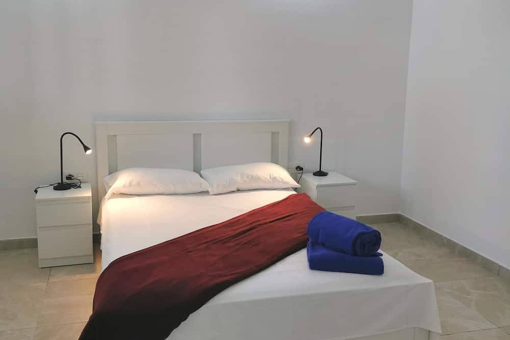 Apartamento entero, Apartamento con Bbq y terrazas totalmente privado. in Tahiche, Teguise