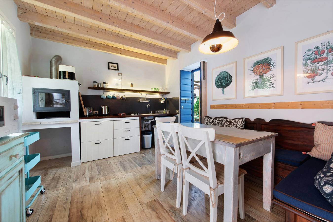 Holiday villa garda lake caprapanca, in campagna, vicina al lago. pets friendly! in Padenghe sul Garda, Gardasee-Berge