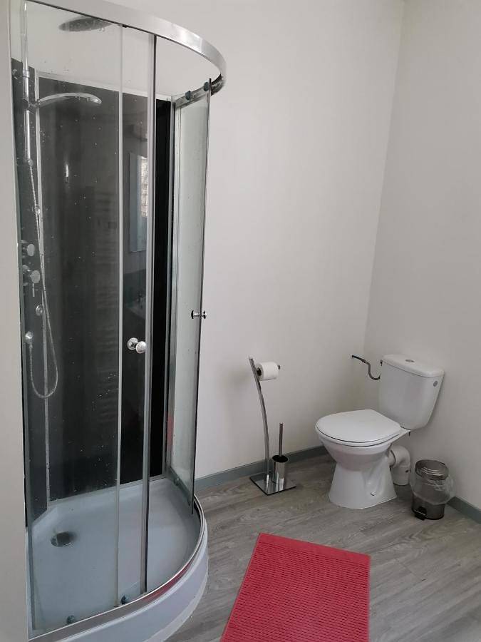 Appartement entier, One-Bedroom Apartment in Pithiviers, Région de Pithiviers